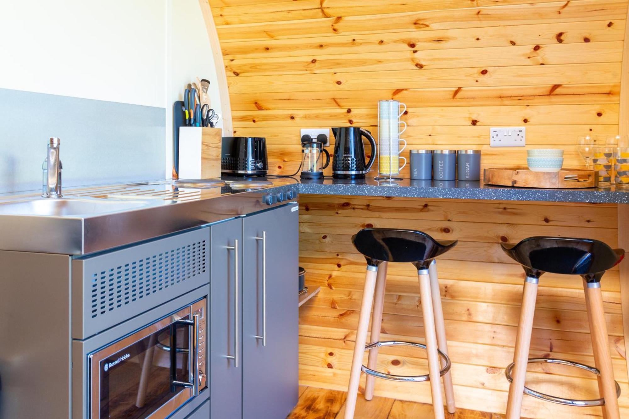 Ingleborough Luxury Pod With Hot Tub At Fell View Park Kirkby Lonsdale Apartment Exterior photo